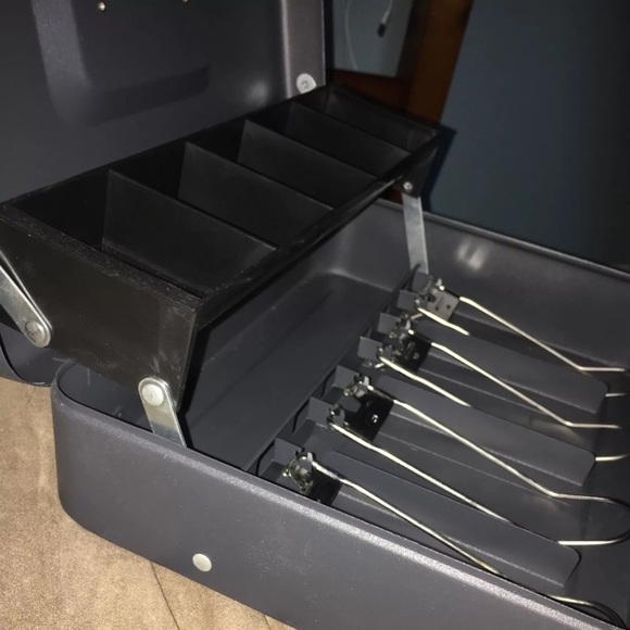 Safe box - Picture 2 of 2